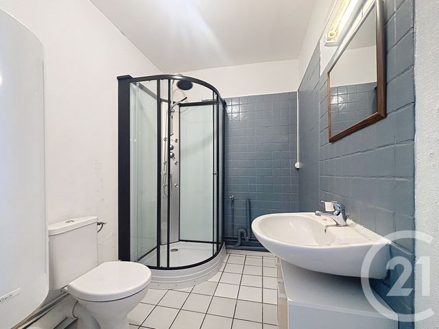 Appartement F1 &agrave; louer - 2 pi&egrave;ces - 30,60 m2 - Luxeuil Les Bains - 70 - FRANCHE-COMTE