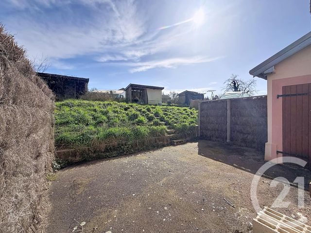 Appartement F3 &agrave; louer - 3 pi&egrave;ces - 71,57 m2 - Luxeuil Les Bains - 70 - FRANCHE-COMTE