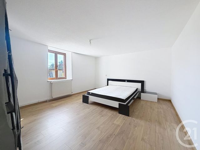 Appartement F3 &agrave; louer - 3 pi&egrave;ces - 71,57 m2 - Luxeuil Les Bains - 70 - FRANCHE-COMTE