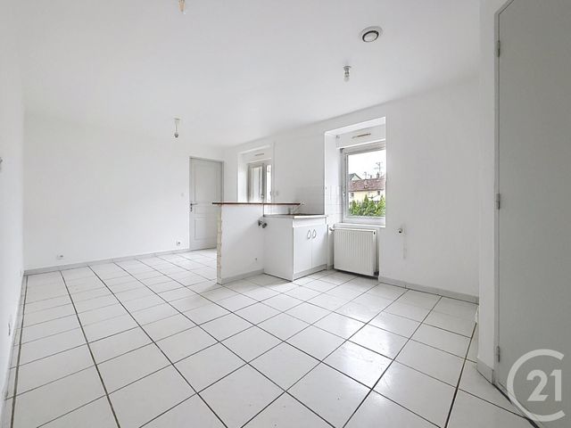 Appartement F2 à louer HERICOURT