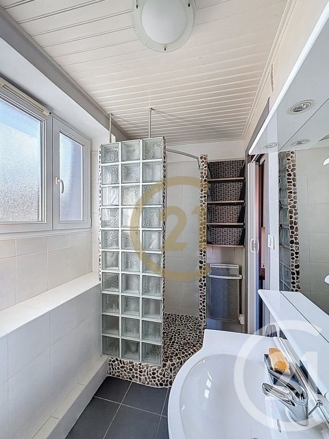 Appartement F3 &agrave; vendre - 3 pi&egrave;ces - 59,45 m2 - Belfort - 90 - FRANCHE-COMTE