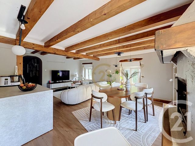 Appartement F5 &agrave; vendre - 5 pi&egrave;ces - 81,18 m2 - Plancher Bas - 70 - FRANCHE-COMTE