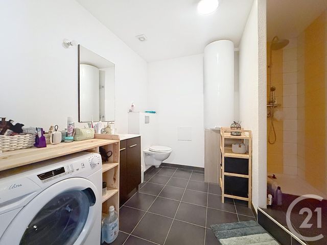 Appartement F3 &agrave; louer - 3 pi&egrave;ces - 65,31 m2 - Lure - 70 - FRANCHE-COMTE