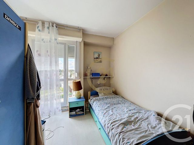 Appartement F5 &agrave; vendre - 5 pi&egrave;ces - 95 m2 - Luxeuil Les Bains - 70 - FRANCHE-COMTE