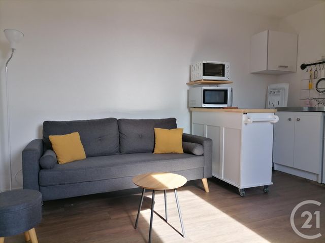 Appartement F2 &agrave; louer - 2 pi&egrave;ces - 29,70 m2 - Vesoul - 70 - FRANCHE-COMTE