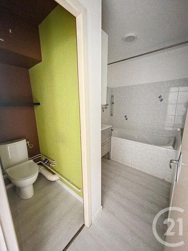 Appartement F2 à louer - 2 pièces - 50,24 m2 - Vesoul - 70 - FRANCHE-COMTE