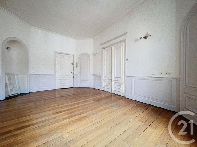 Appartement F2 à louer - 2 pièces - 50,24 m2 - Vesoul - 70 - FRANCHE-COMTE