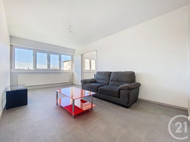Appartement F3 à louer - 3 pièces - 60,93 m2 - St Loup Sur Semouse - 70 - FRANCHE-COMTE