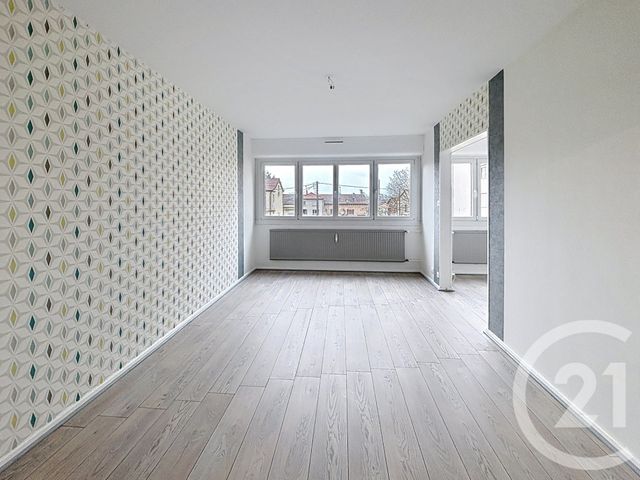 Appartement F3 à louer - 3 pièces - 61 m2 - St Loup Sur Semouse - 70 - FRANCHE-COMTE