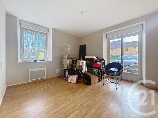 Appartement F4 à louer - 4 pièces - 112 m2 - Fleurey Les Faverney - 70 - FRANCHE-COMTE