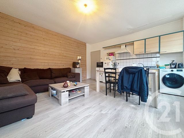 Appartement F3 &agrave; louer - 3 pi&egrave;ces - 57,99 m2 - Vesoul - 70 - FRANCHE-COMTE