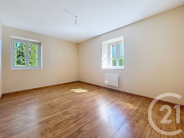 Appartement F3 &agrave; louer - 3 pi&egrave;ces - 66,65 m2 - Loulans Verchamp - 70 - FRANCHE-COMTE