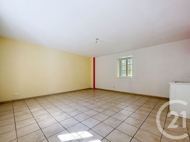 Appartement F3 &agrave; louer - 3 pi&egrave;ces - 66,65 m2 - Loulans Verchamp - 70 - FRANCHE-COMTE