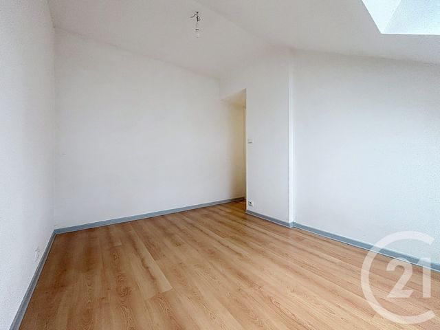 Maison &agrave; louer - 4 pi&egrave;ces - 65,05 m2 - Montcey - 70 - FRANCHE-COMTE