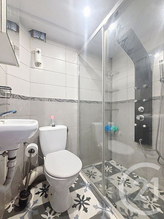 Maison &agrave; louer - 7 pi&egrave;ces - 117,61 m2 - Vesoul - 70 - FRANCHE-COMTE