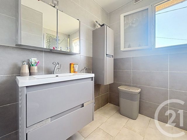 Maison &agrave; louer - 7 pi&egrave;ces - 117,61 m2 - Vesoul - 70 - FRANCHE-COMTE