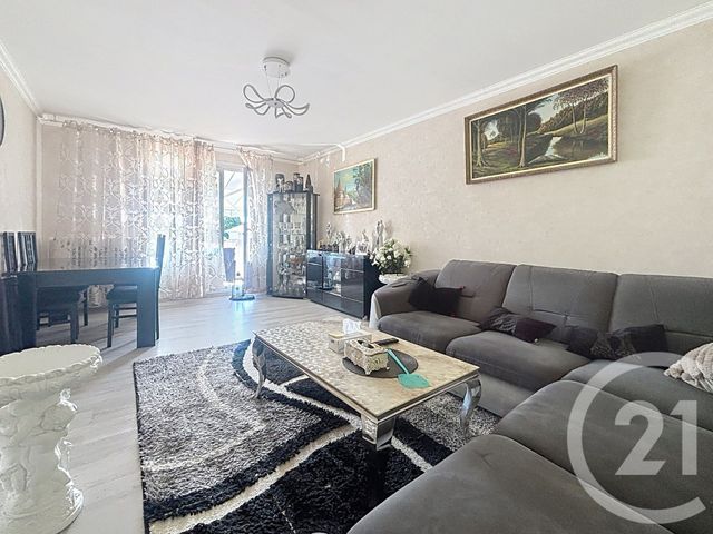 Maison &agrave; louer - 7 pi&egrave;ces - 117,61 m2 - Vesoul - 70 - FRANCHE-COMTE
