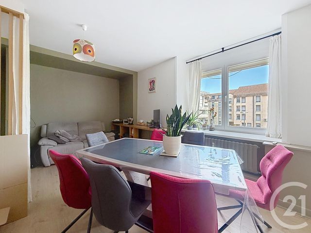 Appartement F2 &agrave; louer - 2 pi&egrave;ces - 44,77 m2 - Vesoul - 70 - FRANCHE-COMTE