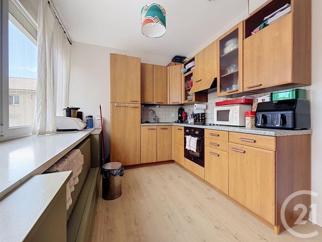 Appartement F2 &agrave; louer - 2 pi&egrave;ces - 44,77 m2 - Vesoul - 70 - FRANCHE-COMTE