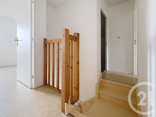 Maison &agrave; louer - 4 pi&egrave;ces - 86,64 m2 - Vesoul - 70 - FRANCHE-COMTE