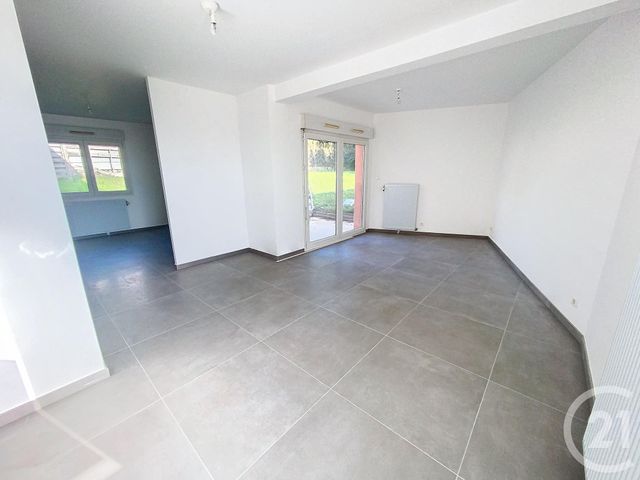 Maison &agrave; louer - 4 pi&egrave;ces - 90 m2 - Vesoul - 70 - FRANCHE-COMTE